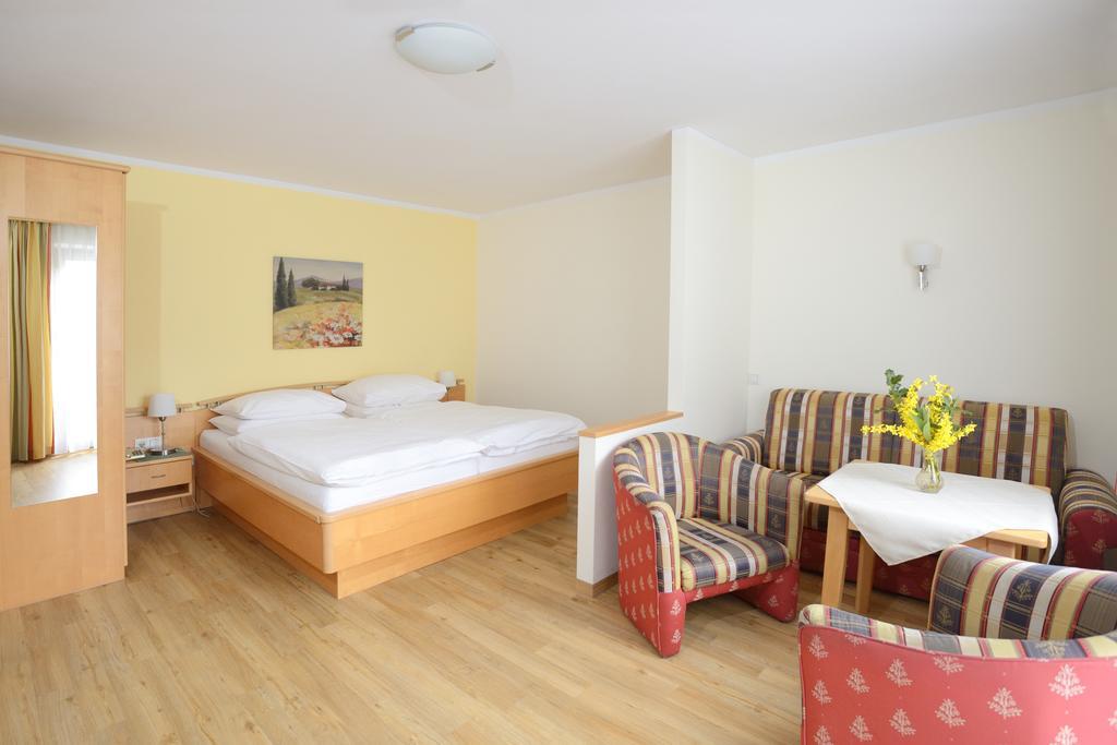 Hotel Moenichwalderhof Monichwald Quarto foto